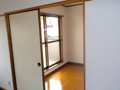 【寝室】 | ハイツさらがい | 洋室6帖