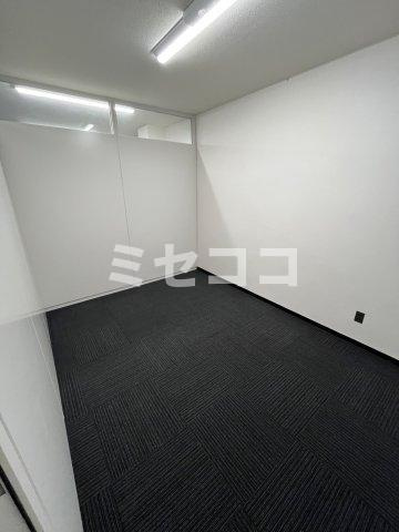 天満橋岡本ビルの内装