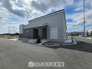 【外観】 | リナージュ那須塩原市下永田5丁目24-1期　12号棟 | 本日ご内覧できます(*^^*)
お電話でのお問合せが非常にスムーズです！
現地直接集合のお待ち合わせも大丈夫です！
お気軽にお問合せ下さい(^^)/