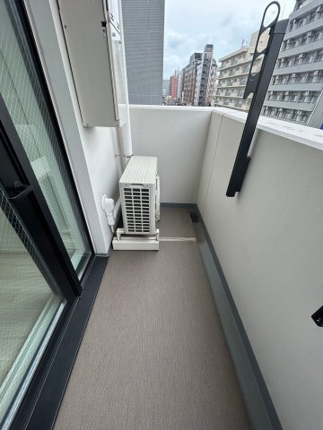 【バルコニー】