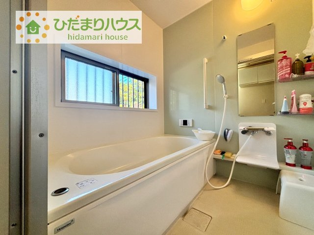 【浴室】 | つくば市学園南1丁目　中古戸建 | 大人が足を伸ばしても十分な広さ！一人でゆっくりくつろぐ時間も大切です！