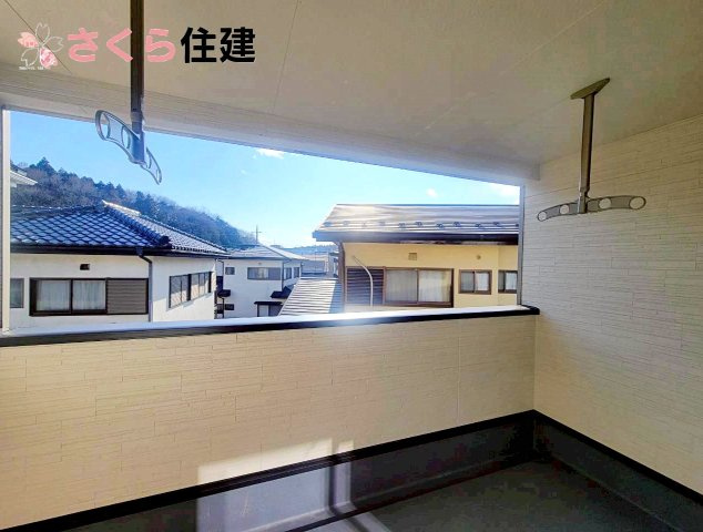 クレイドルガーデン中岡本町第10　１号棟のバルコニー|インナーバルコニー付きなので突然の雨でもお洗濯の心配はありません◎