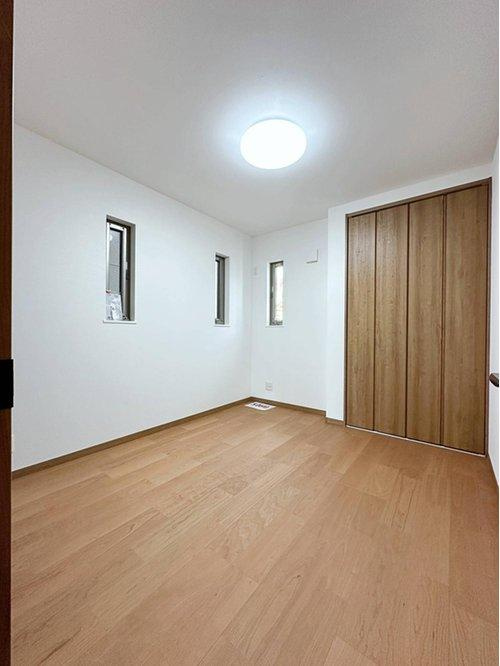 西区観音新町3丁目 No.2の洋室|1階5.06帖の洋室☆