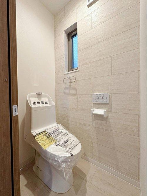 西区観音新町3丁目 No.2のトイレ|ウォシュレットトイレ☆
1階と3階に設置されています。