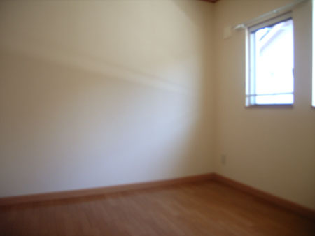 ラビアンローズの洋室|きれいな洋室です