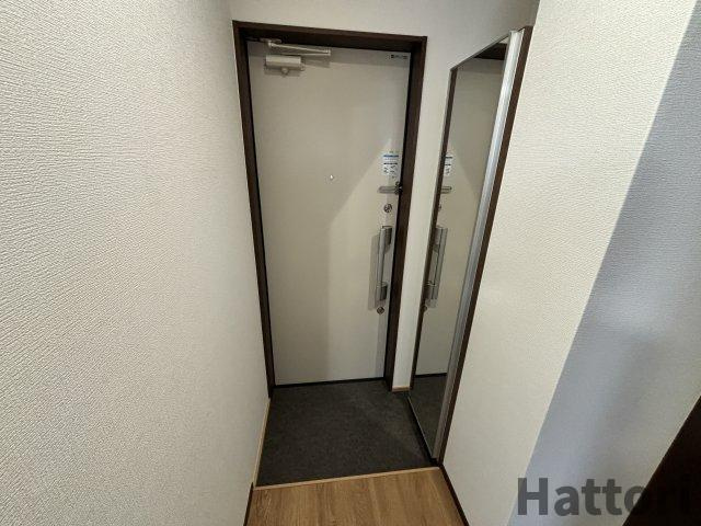 T's岡上の町の玄関