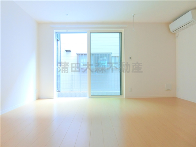 Bicheno(ビジュノの居間・リビング|LDK8.6帖　リビングダイニングキッチン