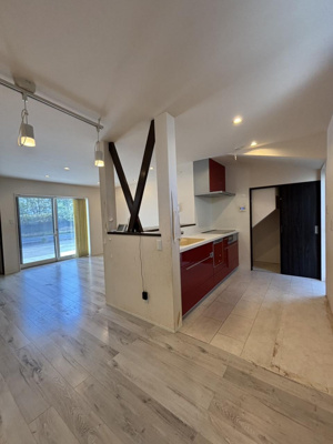 【居間・リビング】 | 鳥取市賀露町西3丁目中古戸建