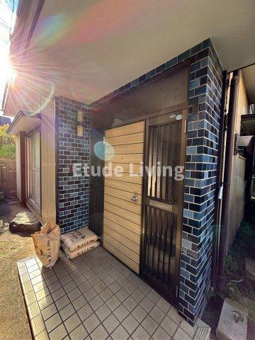 みずほ台戸建てのエントランス