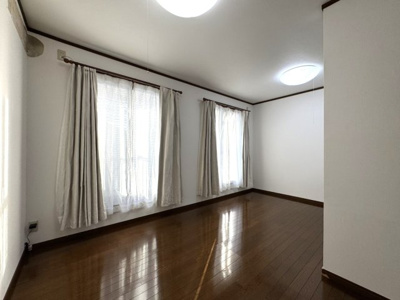 【洋室】 | 北野西白梅町貸家