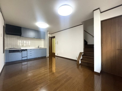 【居間・リビング】 | 北野西白梅町貸家