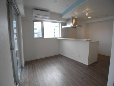 【居間・リビング】 | ポコアポコ三宮ハイタワー