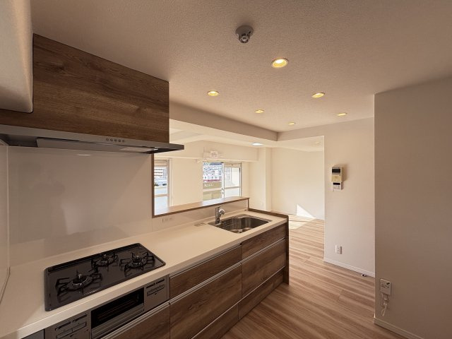 サーパス沼田のキッチン