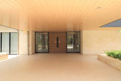 【ロビー】 | モンドミオ沖縄リゾートライカムヒルズ 