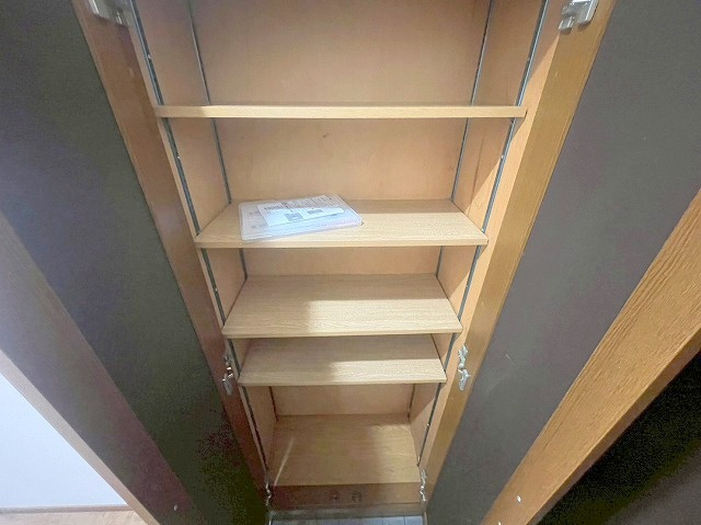 第１星栄ハイツの収納