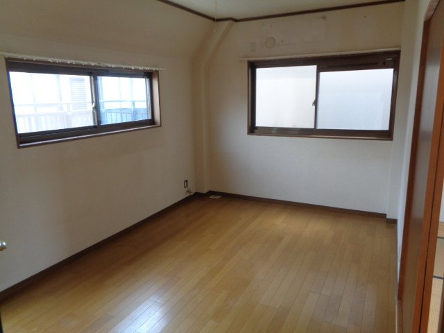 東灘区本庄町1丁目　中古戸建の洋室|３階洋室