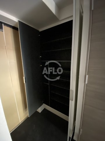 プレサンスOSAKA DOMECITYクロスティの玄関|プレサンスOSAKA DOMECITYクロスティ（プレサンスオオサカドームシティクロスティ）　玄関