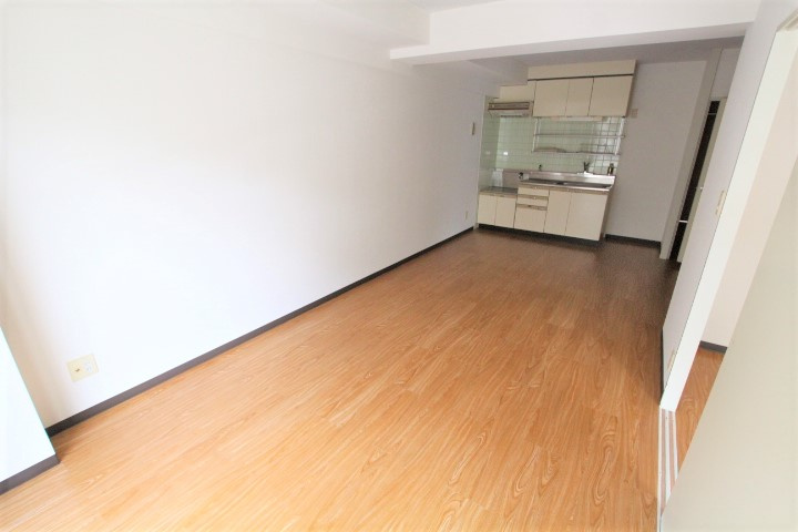 【居間・リビング】