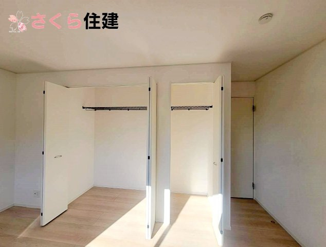 クレイドルガーデン中岡本町第10　2号棟の収納|各居室には充実の収納設備が揃っています