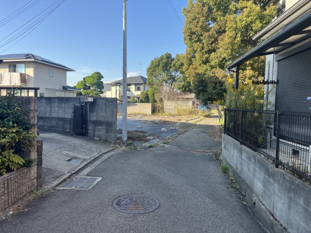 阪南市自然田戸建の前面道路含む現地写真