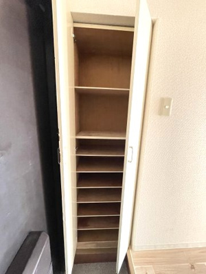 【収納】 | 豊富プレジデント柴島 | シューズボックスがあります
