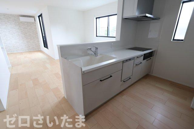《仲介手数料無料》南区白幡６丁目3新築一戸建てのキッチン