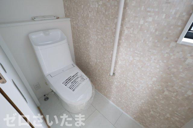《仲介手数料無料》南区白幡６丁目3新築一戸建てのトイレ