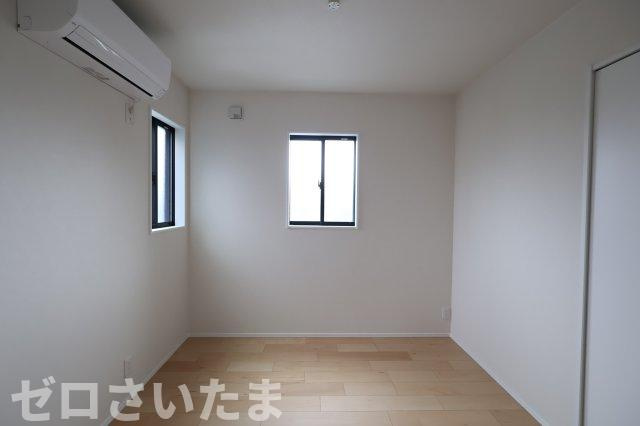 《仲介手数料無料》南区白幡６丁目3新築一戸建ての洋室