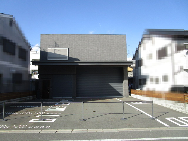 守口市寺方錦通２丁目の倉庫