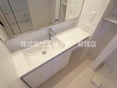 【独立洗面台】 | Holy Lands(ホーリーランド） | 使いやすい独立洗面台です