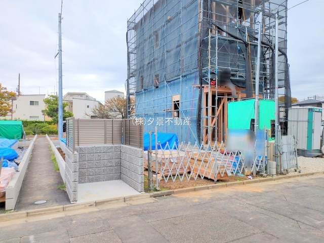 《仲介手数料無料》南区白幡６丁目1367-1新築一戸建て