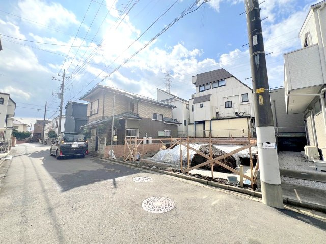 立川市一番町2丁目　新築戸建　全1棟の前面道路含む現地写真