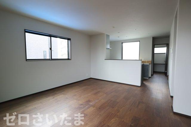 《仲介手数料無料》南区白幡６丁目1367-1新築一戸建て