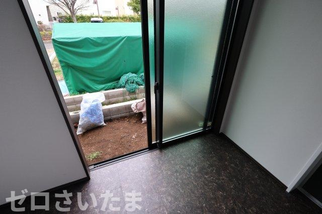 《仲介手数料無料》南区白幡６丁目1367-1新築一戸建ての洋室