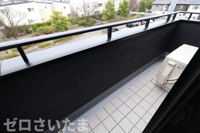 《仲介手数料無料》南区白幡６丁目1367-1新築一戸建てのバルコニー