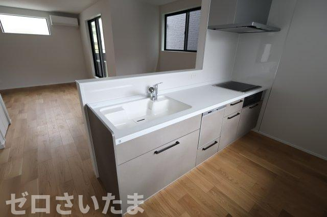 《仲介手数料無料》南区白幡６丁目1367-1新築一戸建てのキッチン