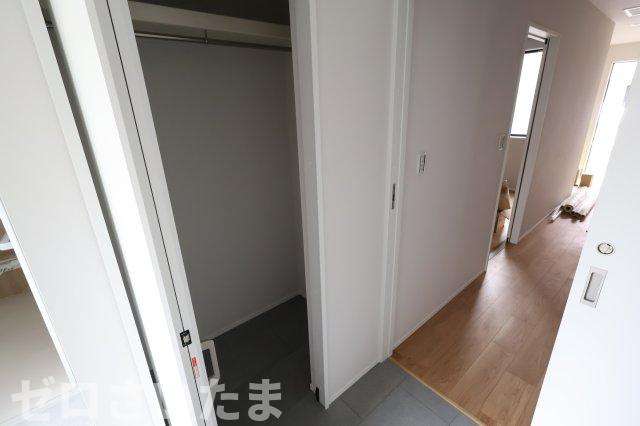 《仲介手数料無料》南区白幡６丁目1367-1新築一戸建ての収納
