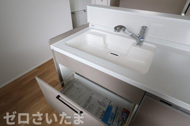 《仲介手数料無料》南区白幡６丁目1367-1新築一戸建てのキッチン