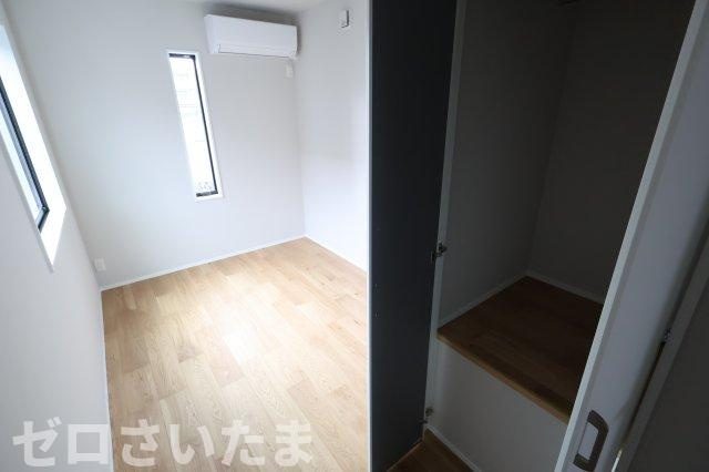 《仲介手数料無料》南区白幡６丁目1367-1新築一戸建ての洋室