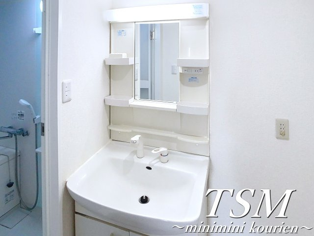 第２メゾン香里の独立洗面台