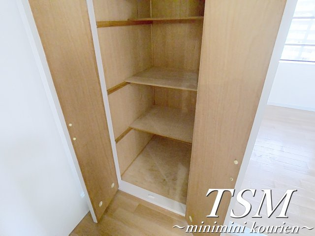 第２メゾン香里の収納|廊下にある収納