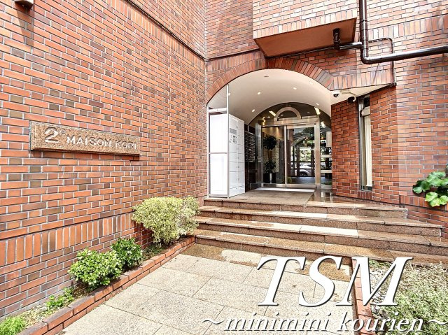 第２メゾン香里のエントランス|オートロック付き