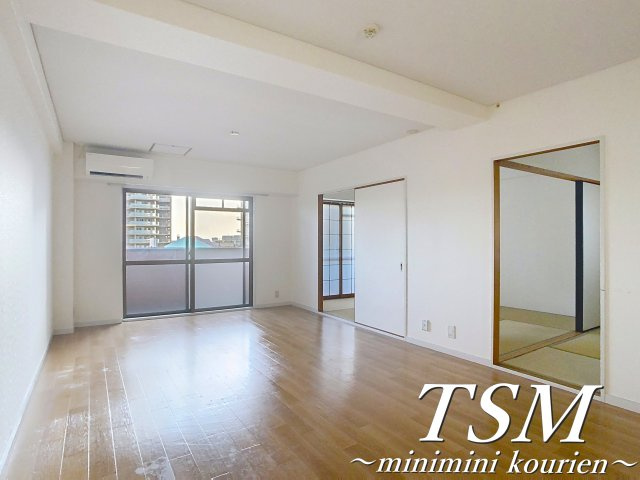 第２メゾン香里の居間・リビング