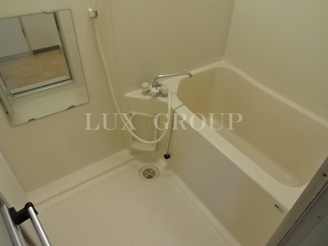 【浴室】 | エミグラント