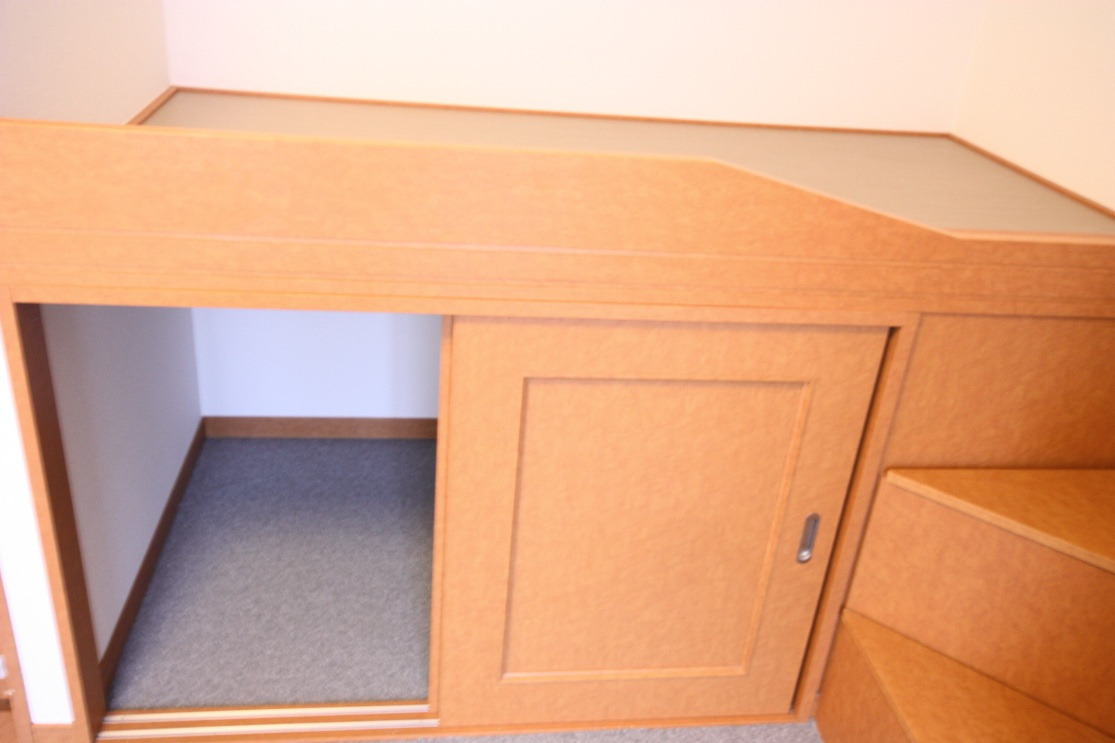 レオパレスＷ　Ｋハイツの寝室