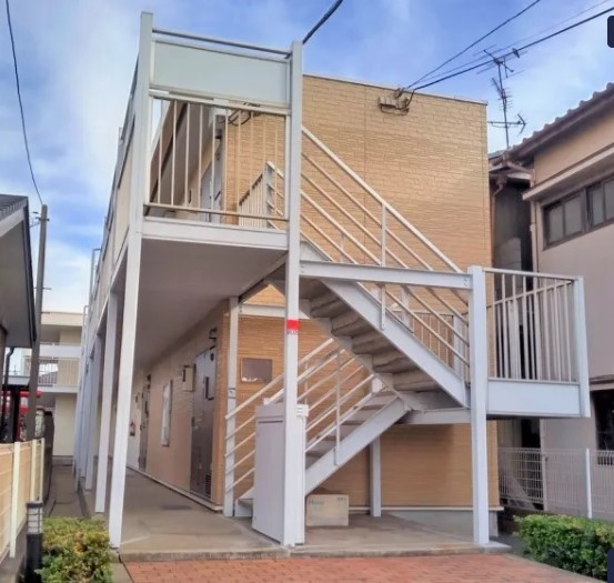 レオパレスＷ　Ｋハイツの外観