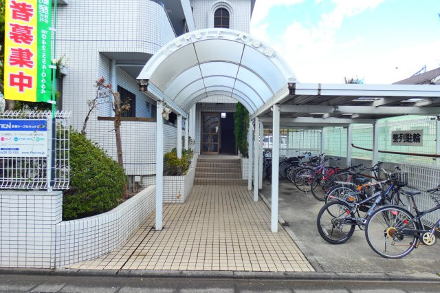 【エントランス】