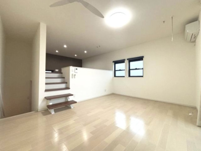 【居間・リビング】 | スキップ鳴門