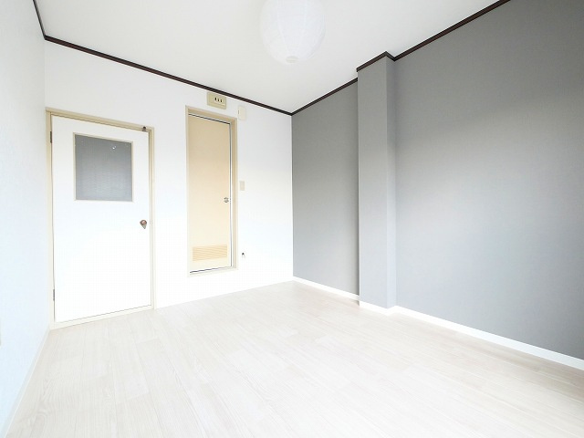 Revo郡山の内装