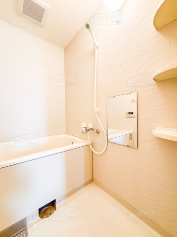 ポムダムールの浴室|綺麗なお風呂です♪